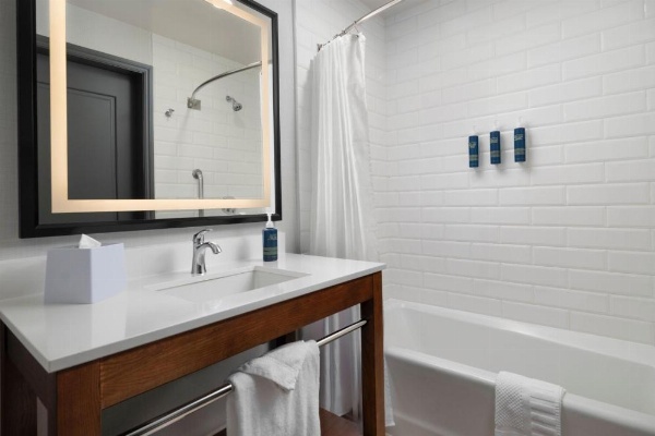 Four Points By Sheraton San Jose Downtown image 19